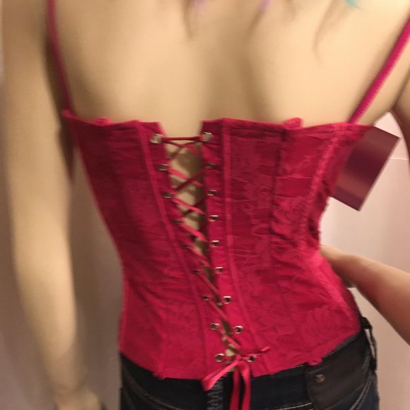 ADORABLE saphhire pink vinatge hello kitty corset and matching pendent! - Picture 6 of 14